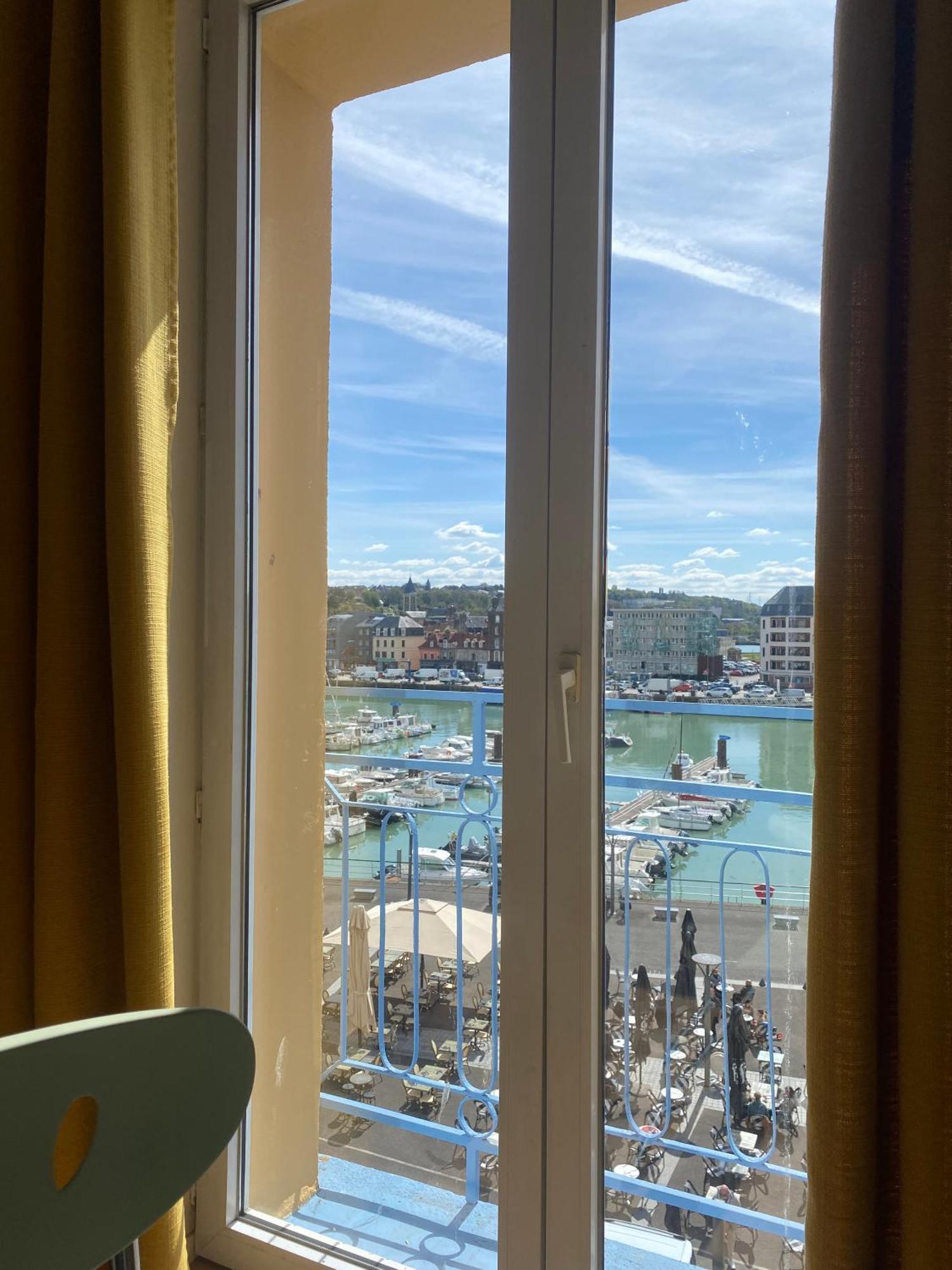 Etablissement 3 Etoiles Avec Ascenseur, 3 Appartements Lumineux Vue Port Avec Balcon, 200M De La Mer, Wifi Fibre, Tous Service Inclus Dieppe Zewnętrze zdjęcie