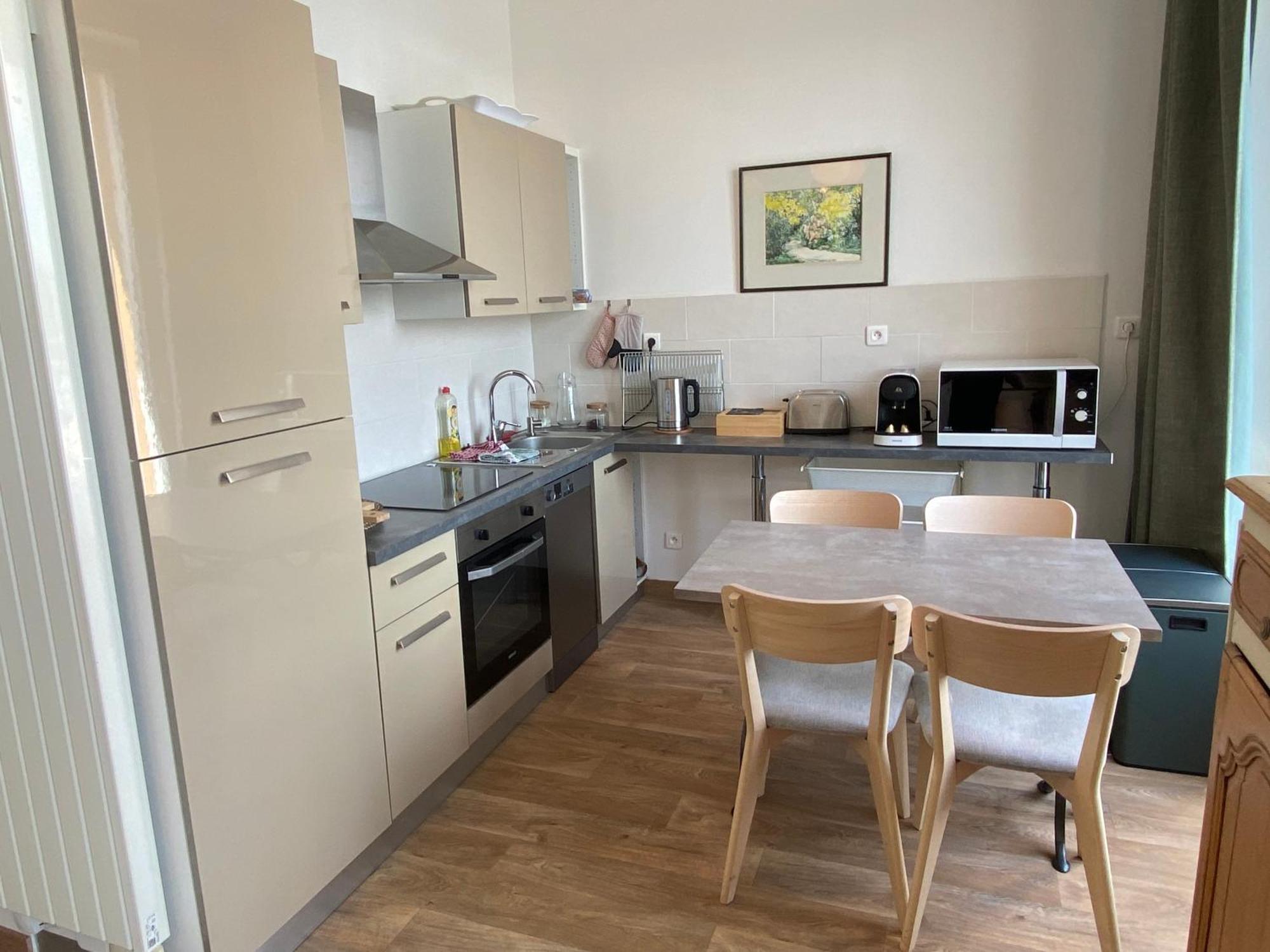 Etablissement 3 Etoiles Avec Ascenseur, 3 Appartements Lumineux Vue Port Avec Balcon, 200M De La Mer, Wifi Fibre, Tous Service Inclus Dieppe Zewnętrze zdjęcie
